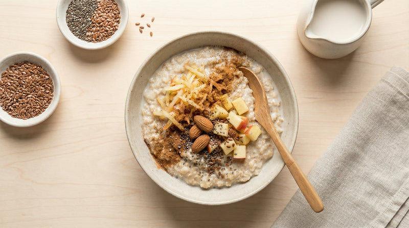 Bekömmliches Porridge mit Apfel, Zimt & Co